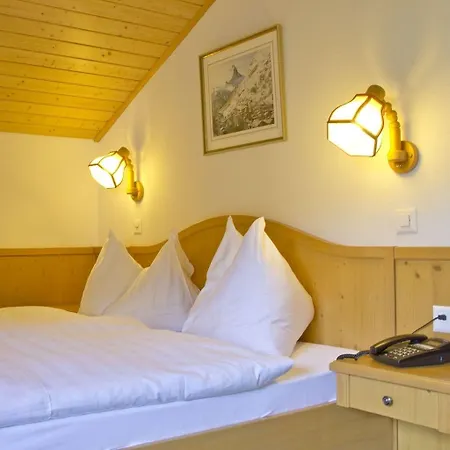 Alpenblick Otel Zermatt