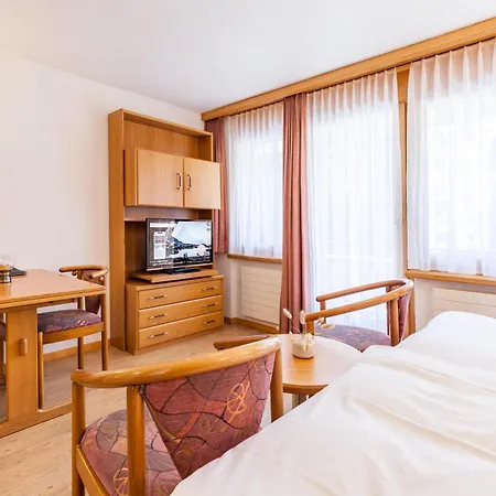 Alpenblick ツェルマット