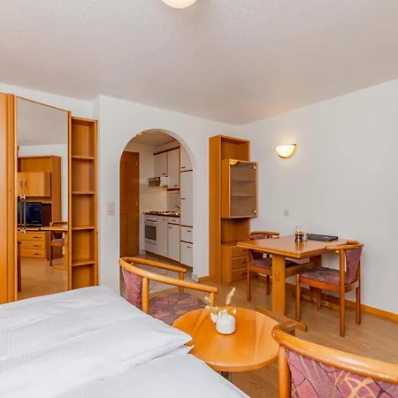 Alpenblick ホテル 3*